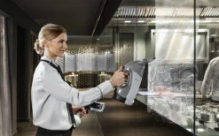 Kärcher WVP 10 ADV EU Fenstersauger Set Inkl. Reinigungszubehör Und Ladegerät (mit 2x Akku) 12 Kärcher WVP 10 ADV EU Fenstersauger Set Inkl. Reinigungszubehör Und Ladegerät (mit 2x Akku) -Campingkochgeschirr Geschäft 296711 2078730