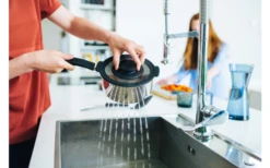 Fiskars Functional Form Stieltopf 1,5 Liter -Campingkochgeschirr Geschäft 739880 4988021